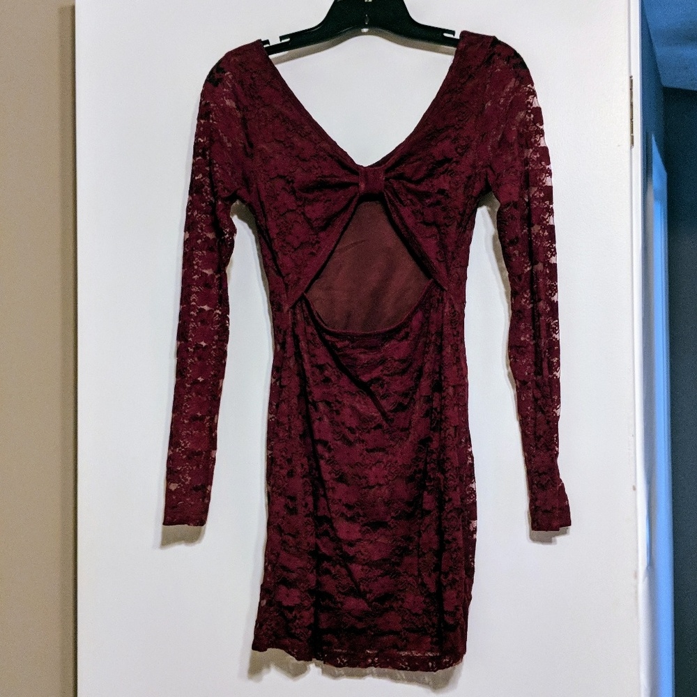 Lace Open Back Bodycon Dress
